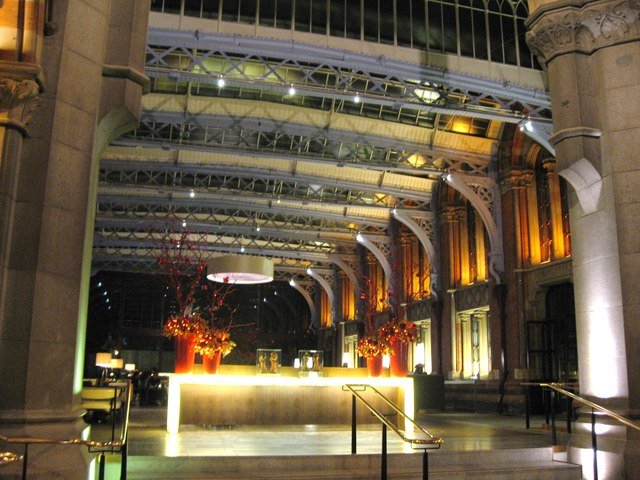 Illustrative hotel lobby interior in London (not one of the listed venues)